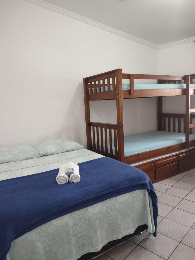 Pousada Caravelas - Centro De Araquari Kültér fotó
